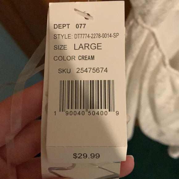 White summer dress - Picture 3 of 3